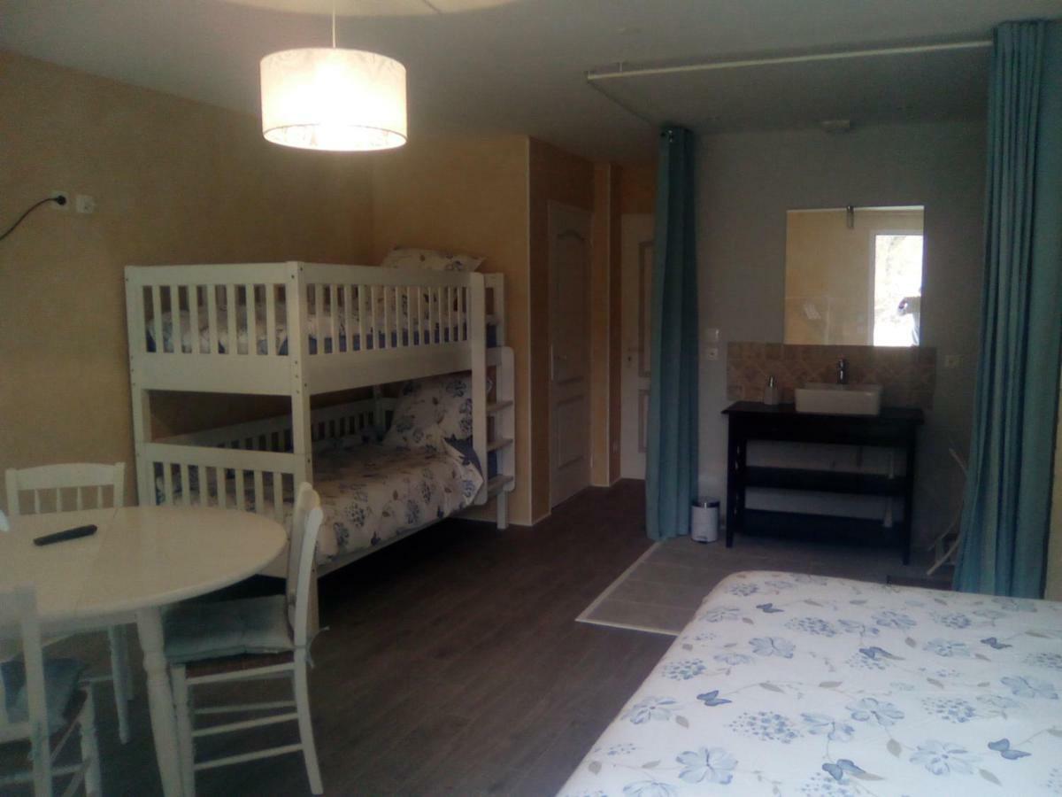 Chambre D'Hotes - Le Safran Du Val D'Or Anneyron Экстерьер фото